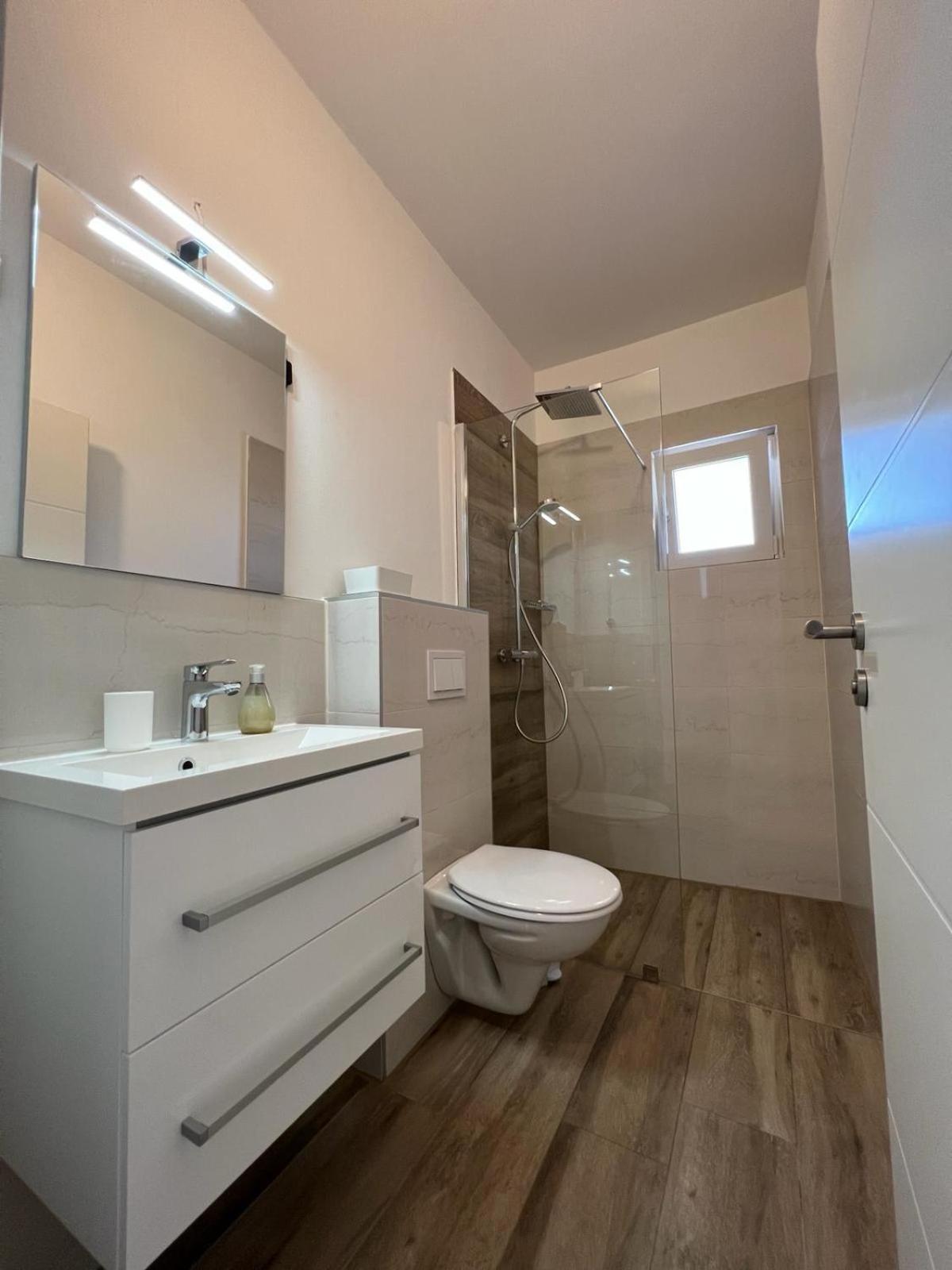 Apartments Mamma Mia Оребич Экстерьер фото